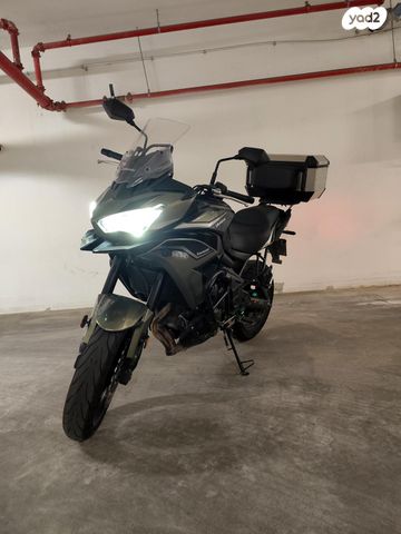 קאוואסאקי Versys 650