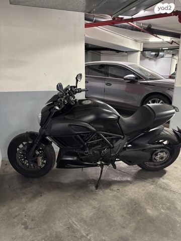 דוקאטי דיאבל