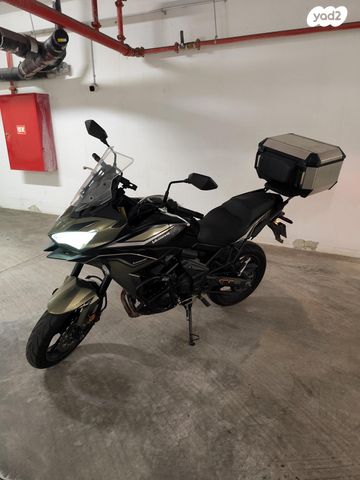 קאוואסאקי Versys 650