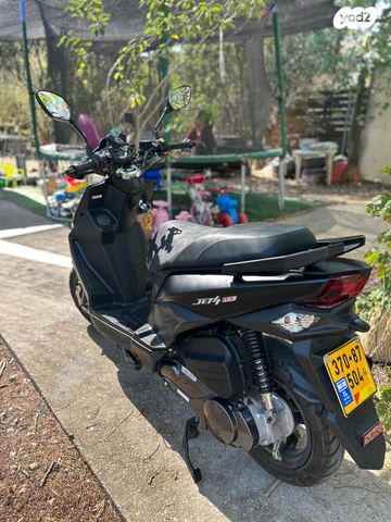 סאן יאנג Jet 4 RX