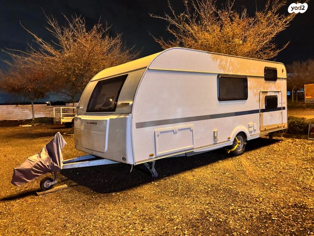 מודעת רכב נגרר (קראוון נגרר)