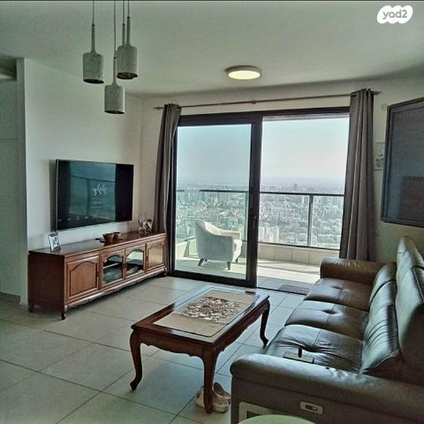 הרב ניסנבאום 37