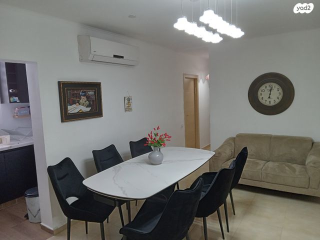 דירה, רחבת רמ"א 18, שכונה י"א, באר שבע