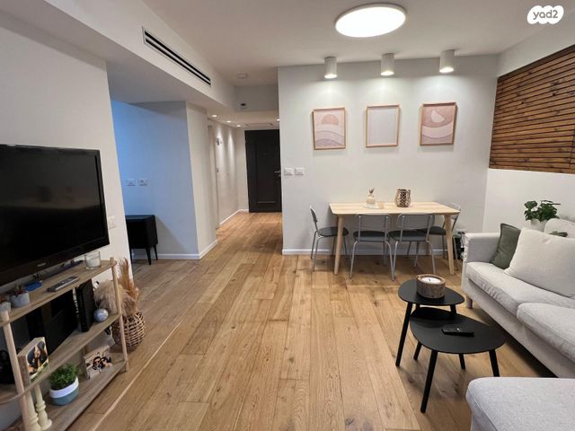 דירת גן, דיזנגוף 336, הצפון הישן - צפון, תל אביב יפו