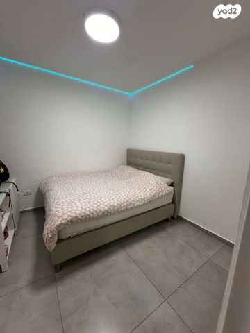 דירת גן, הרב אברהם קוק 27, השחר, דימונה