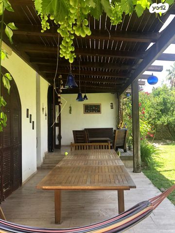 בית פרטי/ קוטג', טופח 3, שאר העיר, להבים