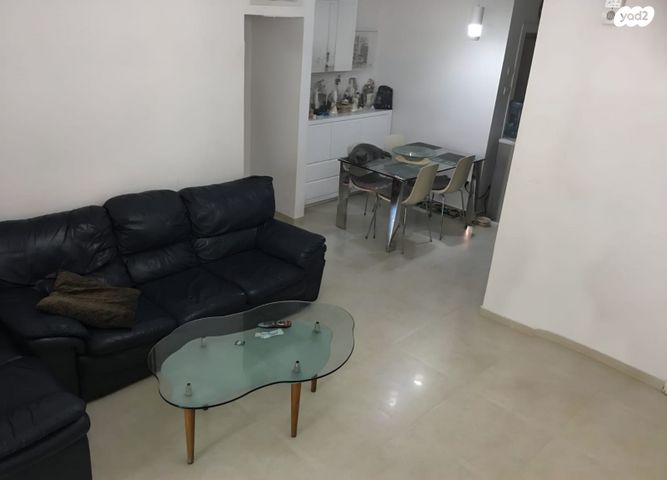 אהרון לובלין 26