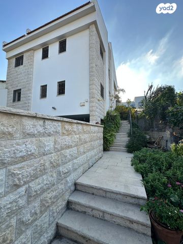 בית פרטי/ קוטג', ק"ם 52, רמת החייל, תל אביב יפו