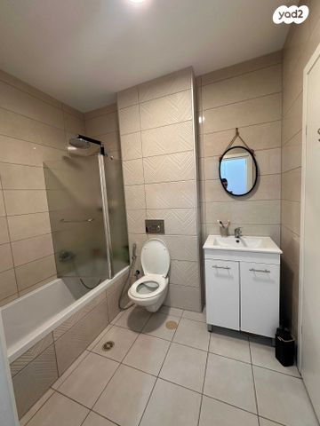 דירת גן, הרב אברהם קוק 27, השחר, דימונה