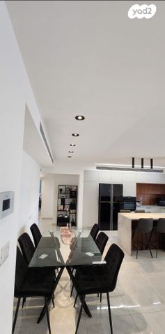 יוסקה יריב 4