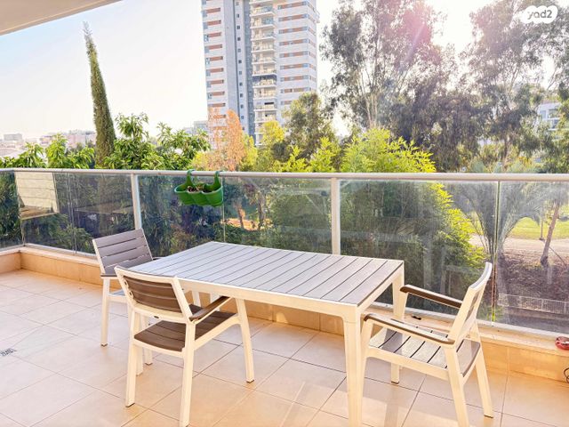 דירה, הצדף 14, נאות רבין, יבנה