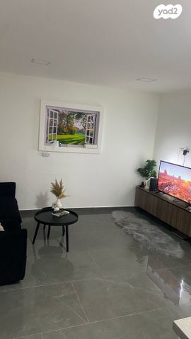 יחידת דיור, הר כתרון 1, הר כתרון, צור הדסה