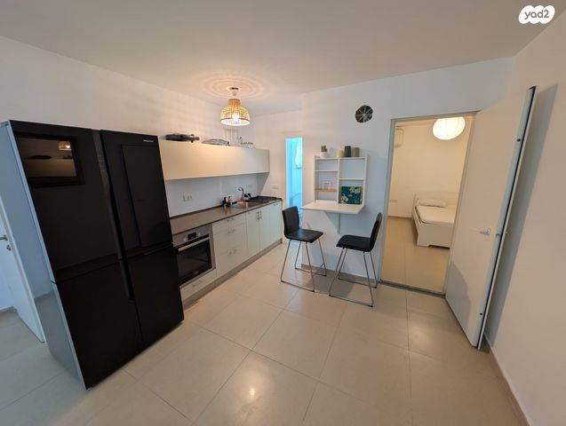 א.ד. גורדון 7