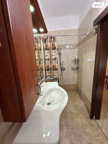 דירה, צוקרמן 15, המושבה הגרמנית, גדרה