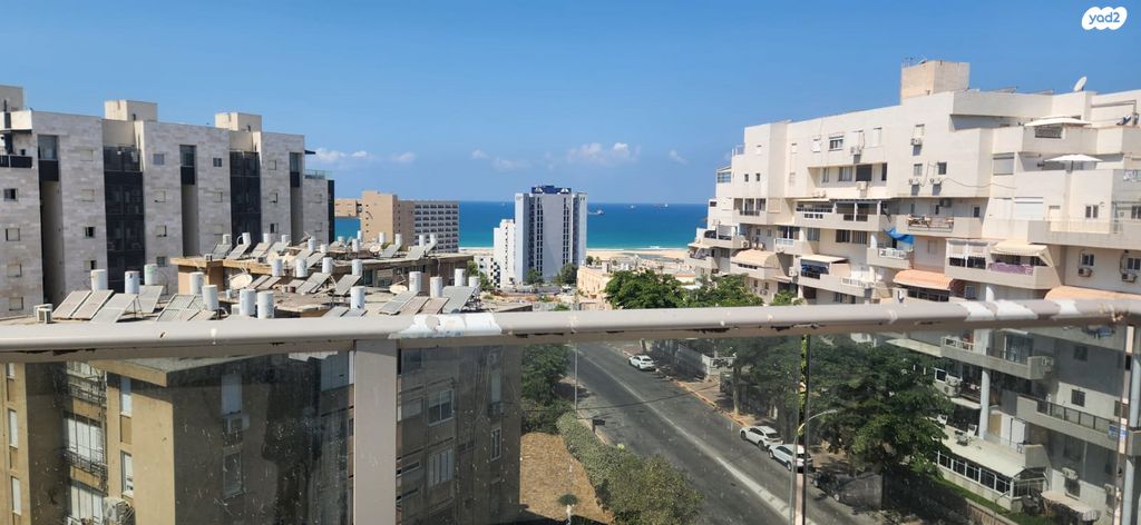 ז'בוטינסקי 8