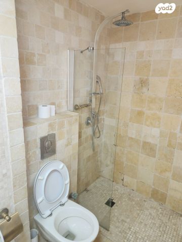 דו משפחתי, מורדי הגטאות 20, העיר העתיקה, רמב"ם, דרום, באר שבע