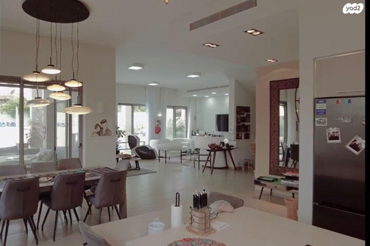 דו משפחתי, אפיקי מים 7, עין הים, חדרה