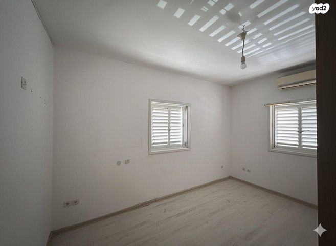 דירה, ד"ר שיפר 13, שיפר, פתח תקווה