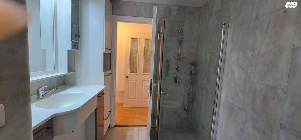 דירה, רש"י 8, הדר, רמת השרון