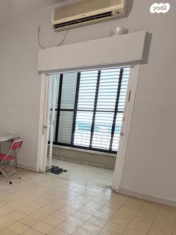 דירה, גדליה 4, התקוה, בית יעקב, נווה צה"ל, תל אביב יפו