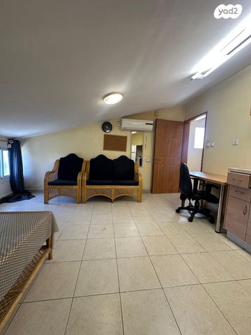 דופלקס, התיכון, בן דור, נשר