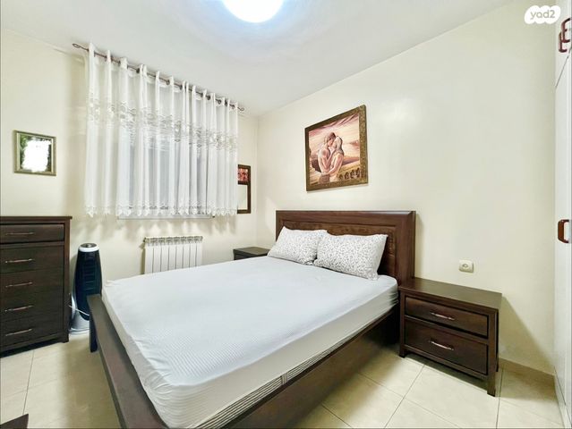 דירת גן, מזל טלה, פסגת זאב, ירושלים