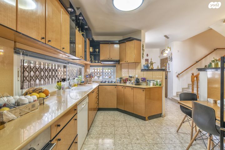 בית פרטי/ קוטג', קורנית, נווה אילן - צבאי, יבנה