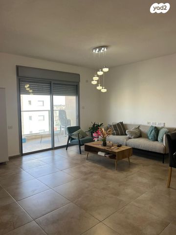 דירה, נחל הבשור 1, נאות שקמה, שדרות