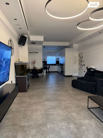 דרך האילנות 