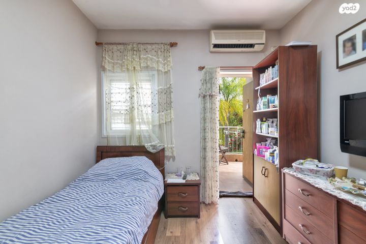 בית פרטי/ קוטג', קורנית, נווה אילן - צבאי, יבנה