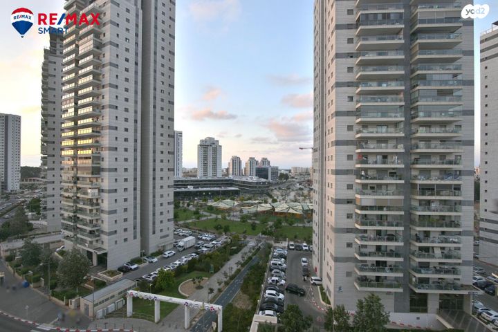 דירה, משכנות האומנים, קרית מוצקין