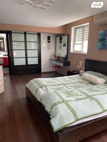 גג/ פנטהאוז, תל גנים, רמת גן