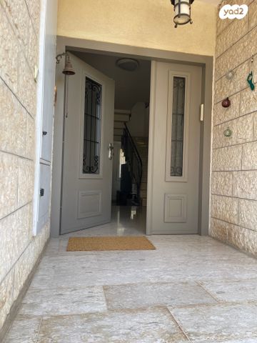 בצלאל בצרווי 