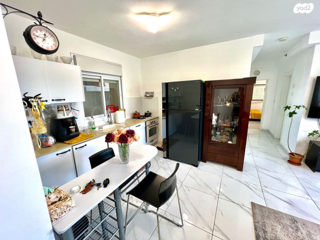 גג/ פנטהאוז, מבוא העירית, אשדוד