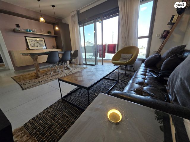 זלמן שניאור 13