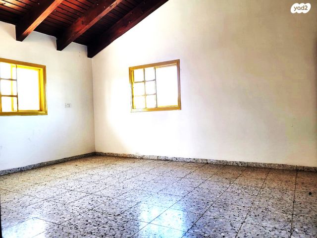 יחידת דיור, החרמון, מטולה