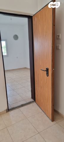 בית פרטי/ קוטג', אהרון בן יוסף, קרית אתא