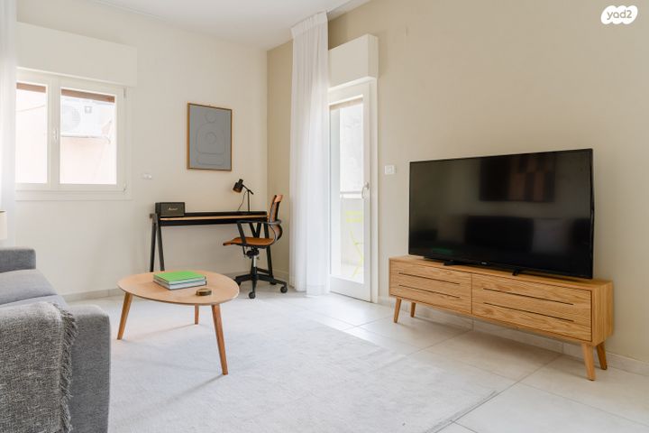 דירה, רמב"ם, תל אביב יפו