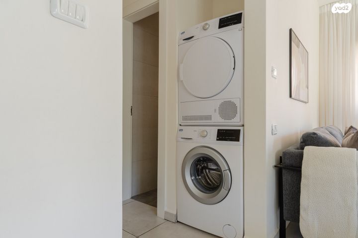 דירה, רמב"ם, תל אביב יפו