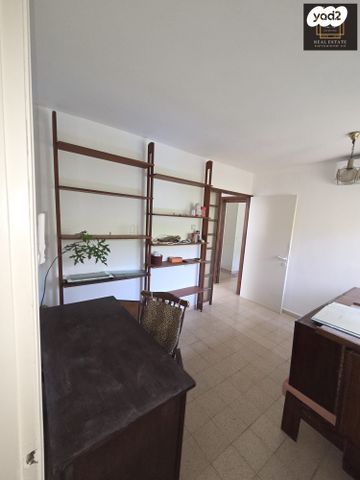 דירה, שביל ברלינר, רמת אביב, תל אביב יפו