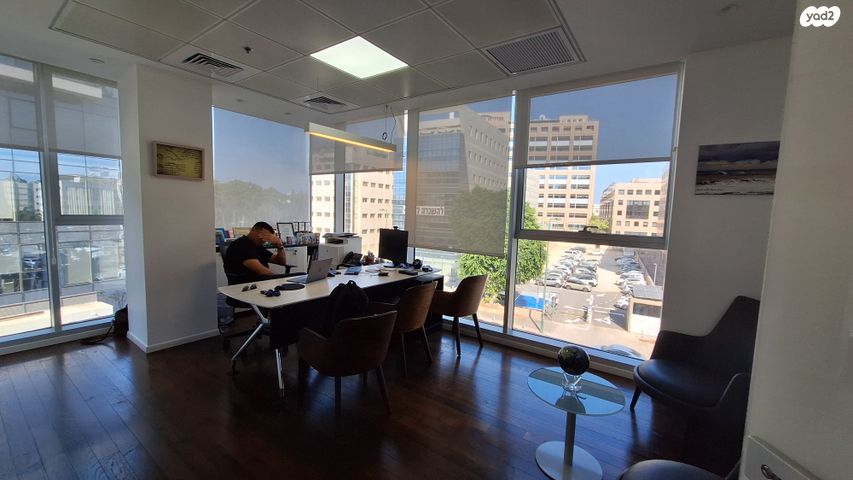 משרדים, ראול ולנברג 20, עתידים, אזור התעסוקה רמת החייל, תל אביב יפו