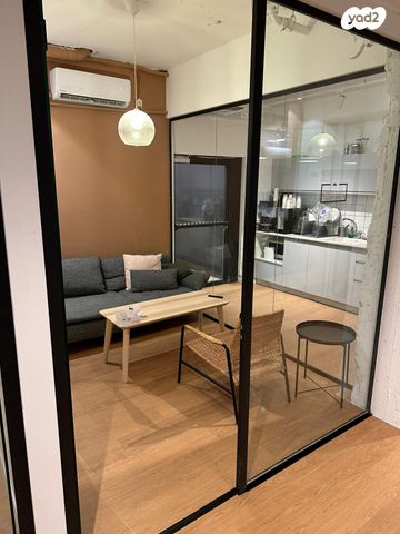 משרדים, נחלת בנימין, תל אביב יפו