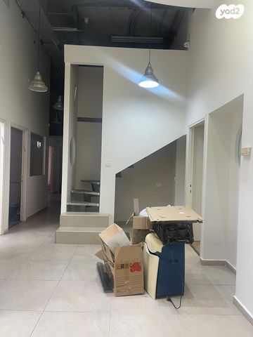 משרדים, דרך מנחם בגין, בורסה, רמת גן