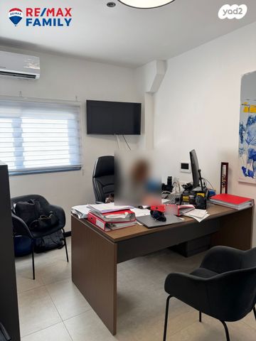 משרדים, חרושת 74, אזור תעשיה קרית ביאליק, אזור תעשיה צור שלום, קרית ביאליק