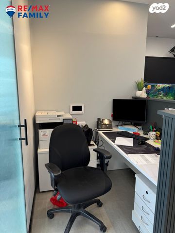 משרדים, חרושת 74, אזור תעשיה קרית ביאליק, אזור תעשיה צור שלום, קרית ביאליק