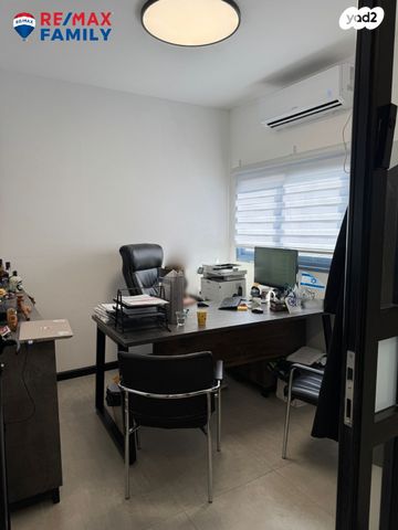 משרדים, חרושת 74, אזור תעשיה קרית ביאליק, אזור תעשיה צור שלום, קרית ביאליק