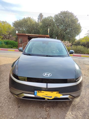 יונדאי איוניק 5