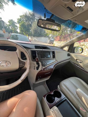 טויוטה סיינה