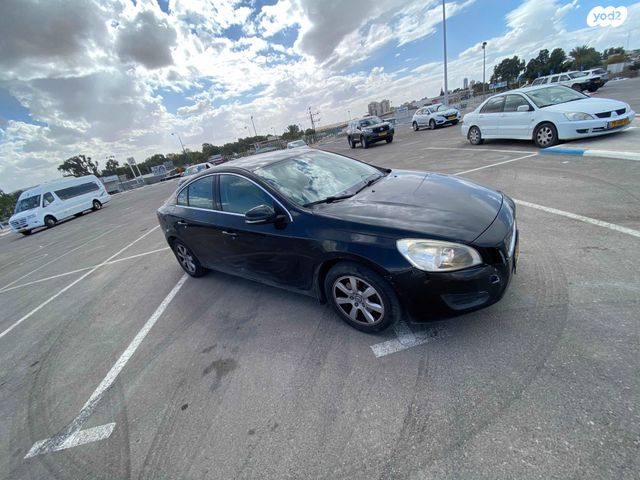 וולוו S60