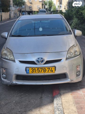 מודעת רכב טויוטה פריוס